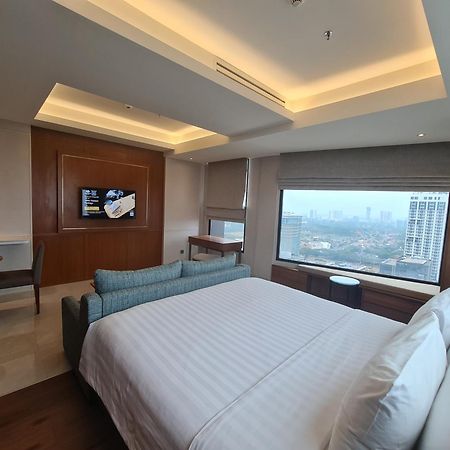 Trembesi Hotel Serpong Exterior photo